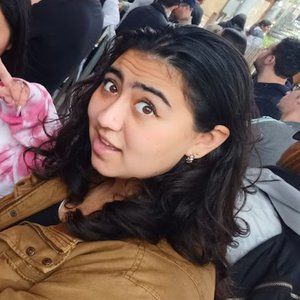 Meet your Posher, Destannie